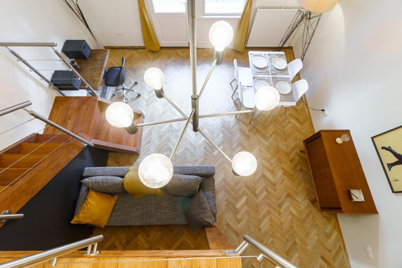 Central Loft-Style Flat Next To Danube Budapest Bagian luar foto